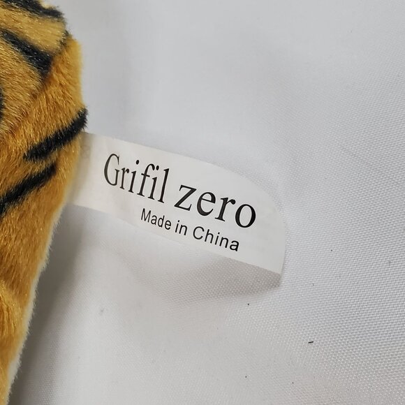 Large Realistic Tiger Plush 12" x 37" End of Tail Stuffed Grifil Zero Tiger - Picture 6 of 12